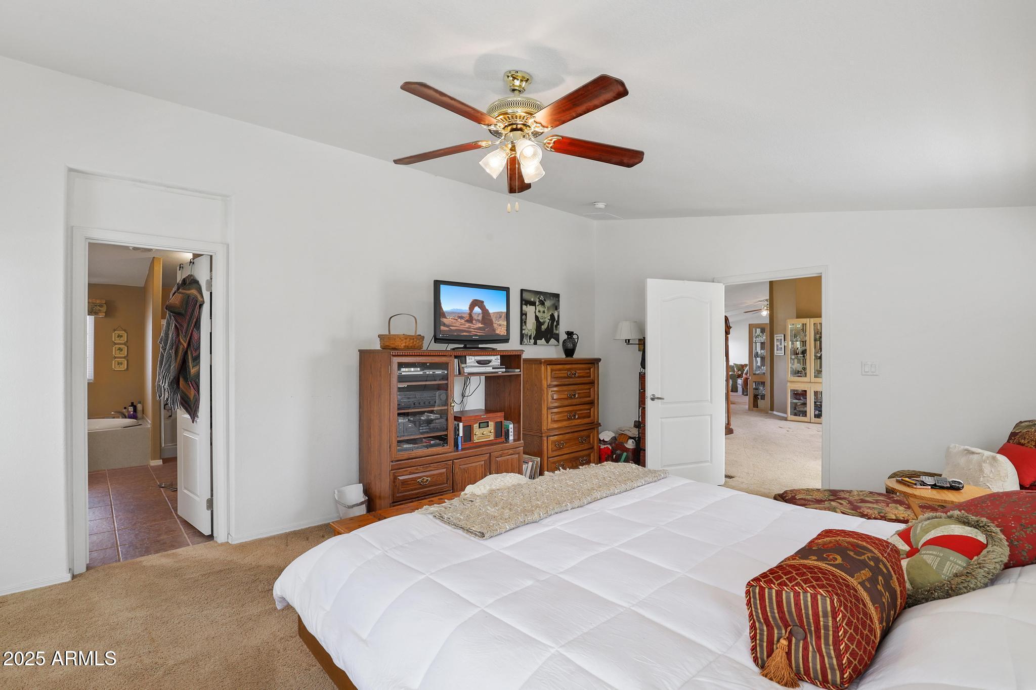 835 Deercreek Drive Payson, AZ 85541 - Photo 14 of 27 primary bedroom and bath