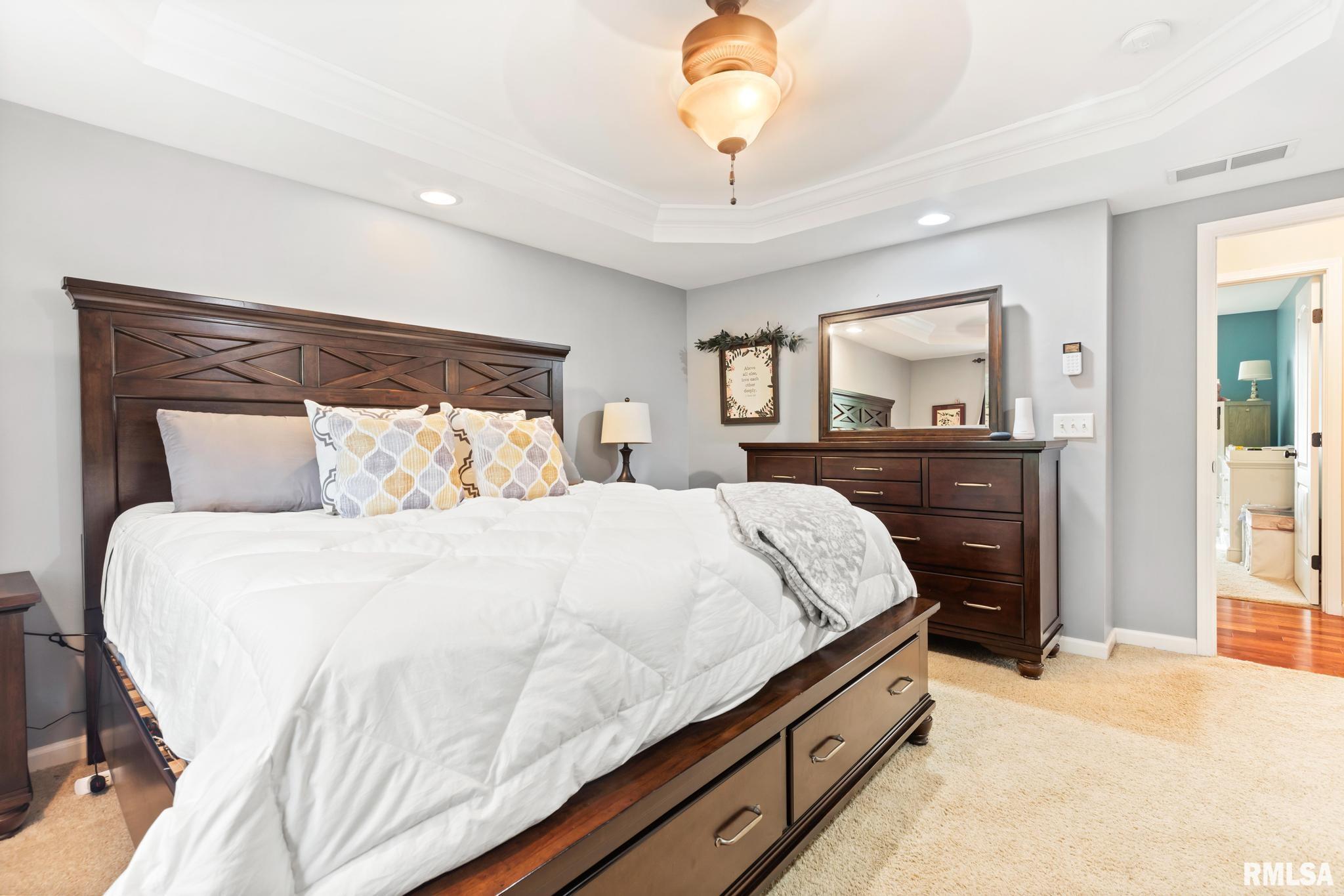 5912 West Ridgecrest Circle Peoria, IL 61615 - Photo 31 of 49 Gallery Image 31