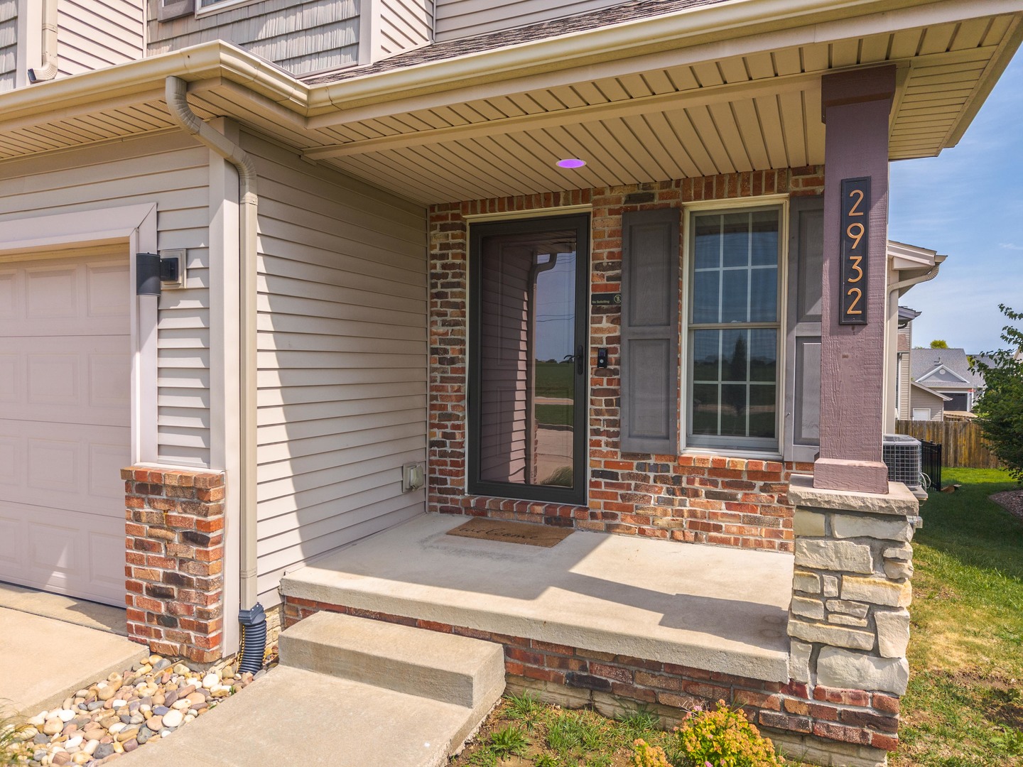 2932 Shepard Road Normal, IL 61761 - Photo 2 of 28