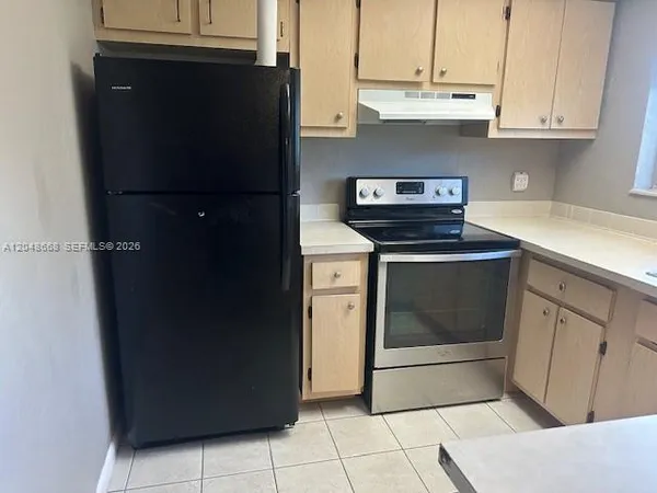 $1,850 | 5252 Bosque Lane, Unit 9, West Palm Beach, FL 33415
