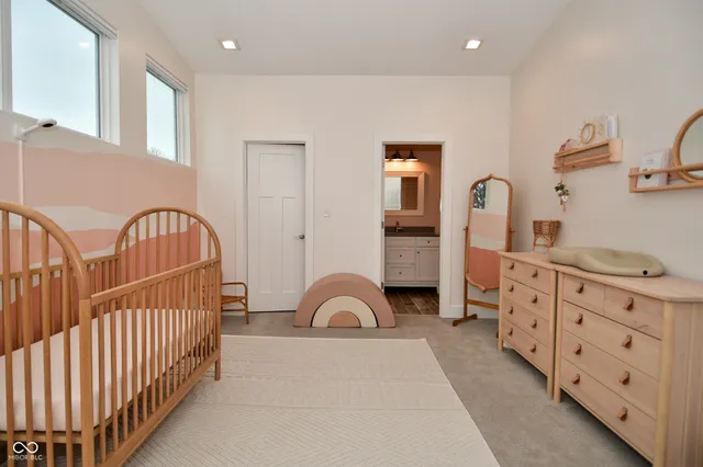 $2,900 | 1426 Olive Street, Indianapolis, IN 46203