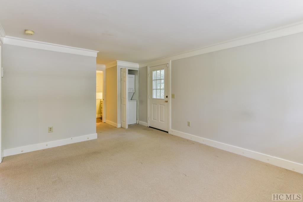 112 Laurel Heights Road Highlands, NC 28741 - Photo 14 of 35 Gallery Image 14
