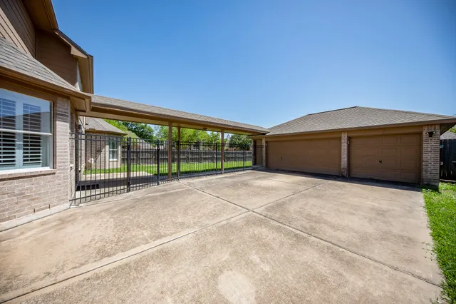$2,750 | 14203 Alamosa Court, Sugar Land, TX 77498