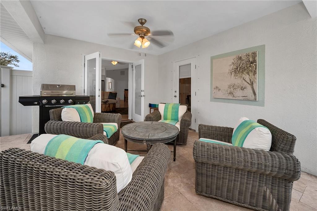 707 96th Avenue North Naples, FL 34108 - Photo 20 of 36