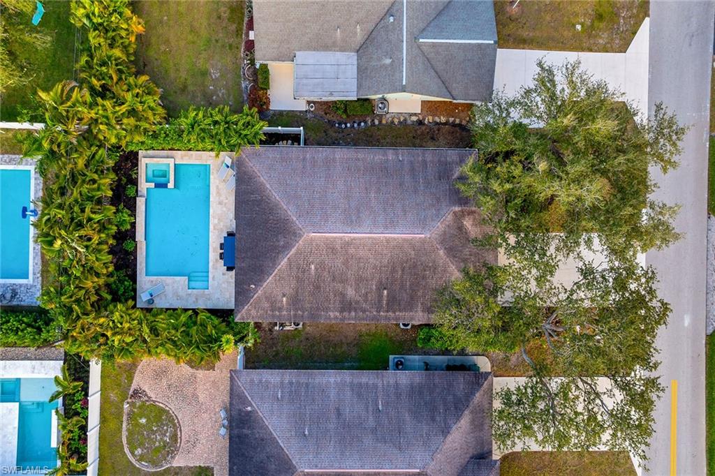 707 96th Avenue North Naples, FL 34108 - Photo 31 of 36