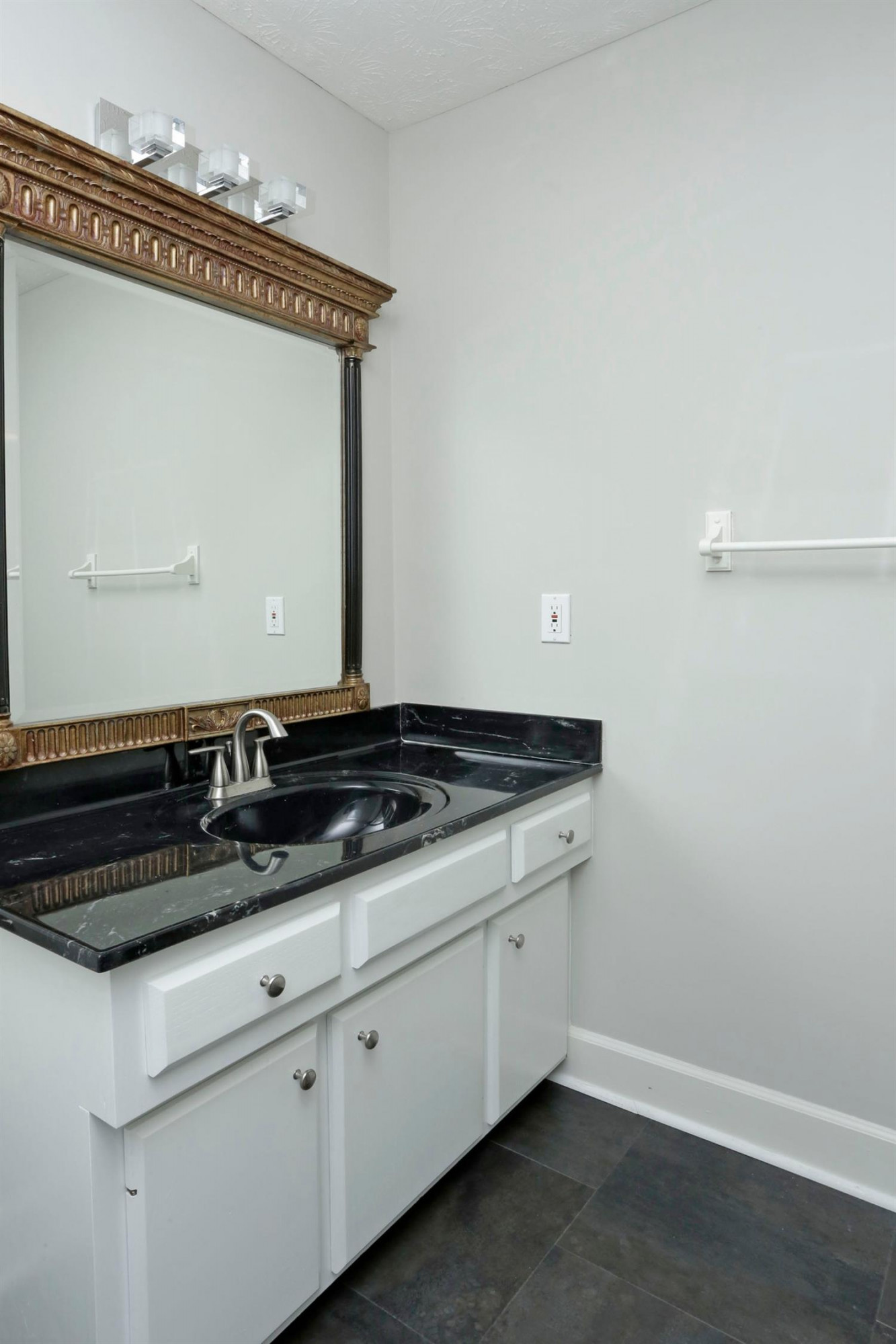 3468 Snaffle Road Lexington, KY 40513 - Photo 10 of 23 Photo 10
