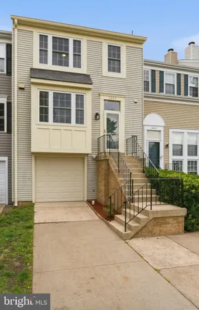 $595,000 | 3603 Sweethorn Court, Fairfax, VA 22033
