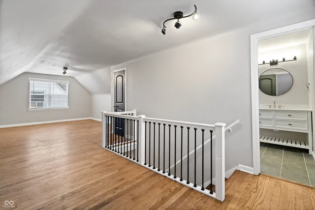 $274,900 | 306 North 18th Avenue, Beech Grove, IN 46107