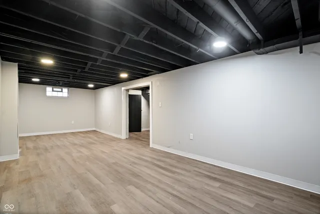 $274,900 | 306 North 18th Avenue, Beech Grove, IN 46107