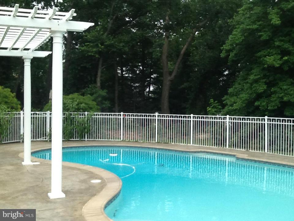 533 Stoney Battery Road Earleville, MD 21919 - Photo 26 of 29 Gunite Pool Waterview