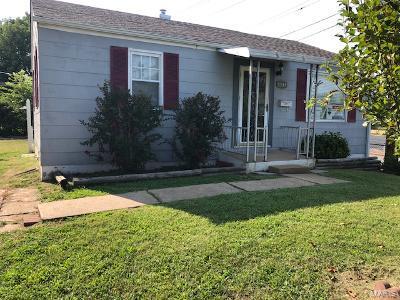 8471 MacKenzie Road St. Louis, MO 63123 - Photo 1 of 9 Gallery Image 1