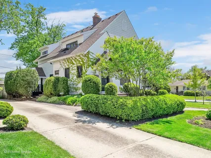 $1,074,900 | 591 South Poplar Avenue, Elmhurst, IL 60126
