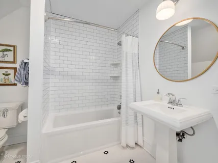 $1,074,900 | 591 South Poplar Avenue, Elmhurst, IL 60126