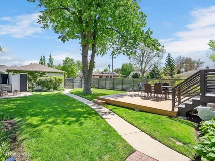 $1,074,900 | 591 South Poplar Avenue, Elmhurst, IL 60126