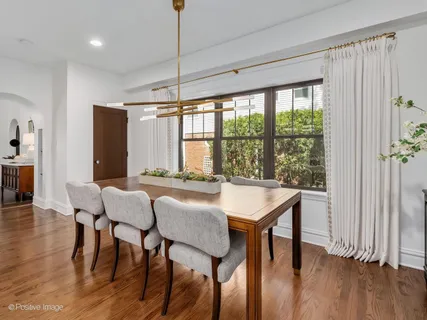$1,074,900 | 591 South Poplar Avenue, Elmhurst, IL 60126