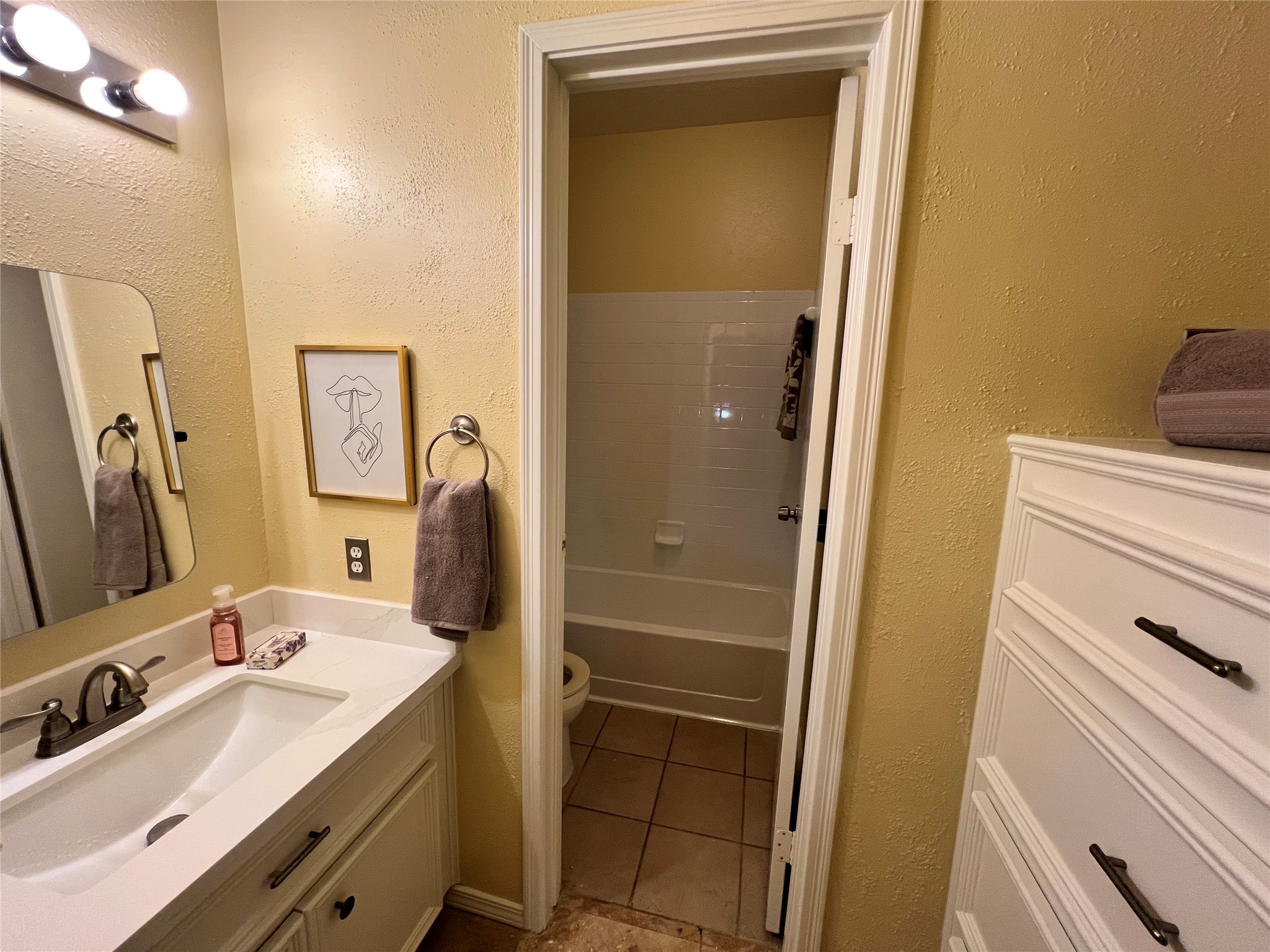 4900 Floyd Street, Unit 4 Houston, TX 77007 - Photo 20 of 27