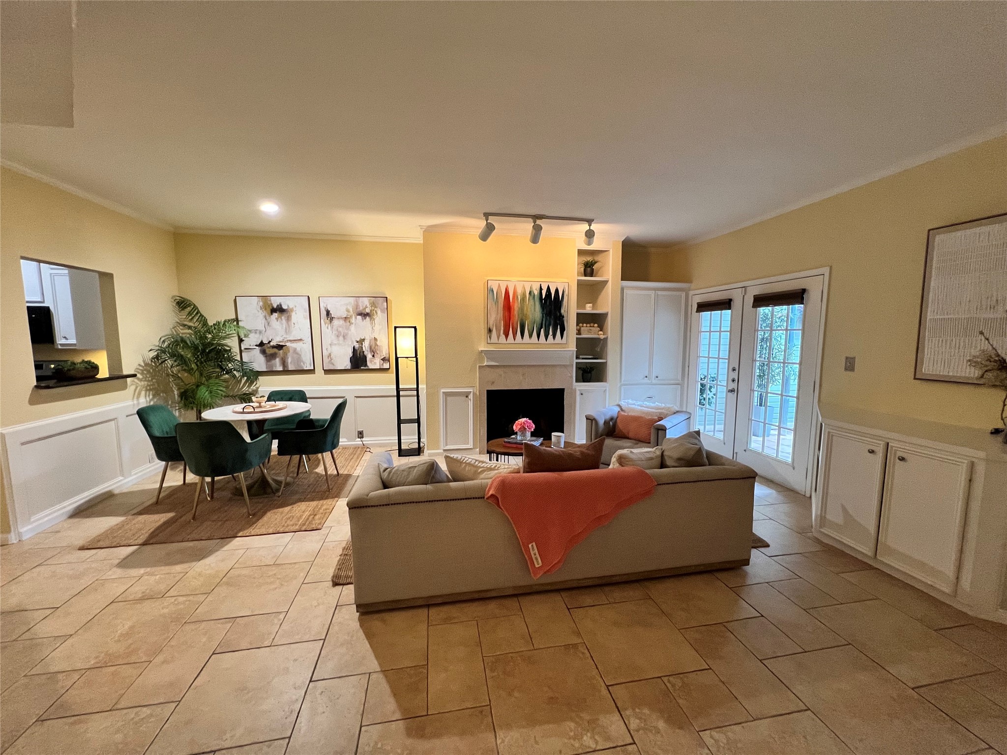 4900 Floyd Street, Unit 4 Houston, TX 77007 - Photo 3 of 27