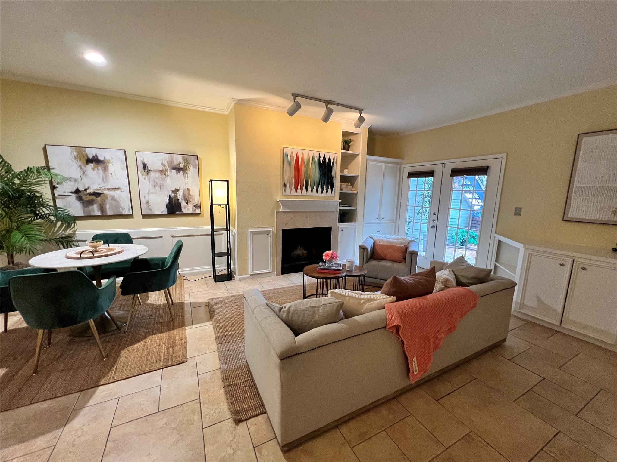 4900 Floyd Street, Unit 4 Houston, TX 77007 - Photo 4 of 27