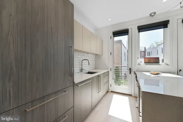 $999,000 | 1313 Linden Court Northeast, Washington, DC 20002
