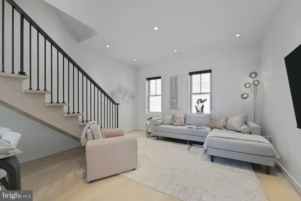 $999,000 | 1313 Linden Court Northeast, Washington, DC 20002