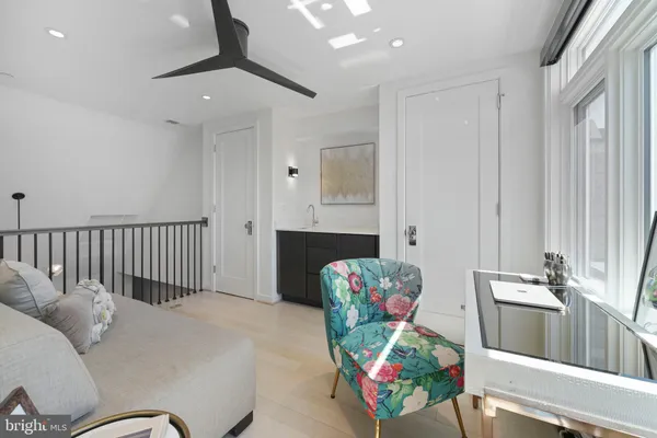 $999,000 | 1313 Linden Court Northeast, Washington, DC 20002