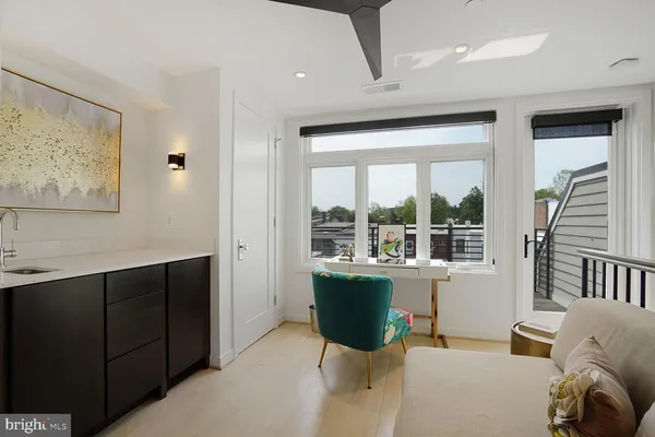 $999,000 | 1313 Linden Court Northeast, Washington, DC 20002