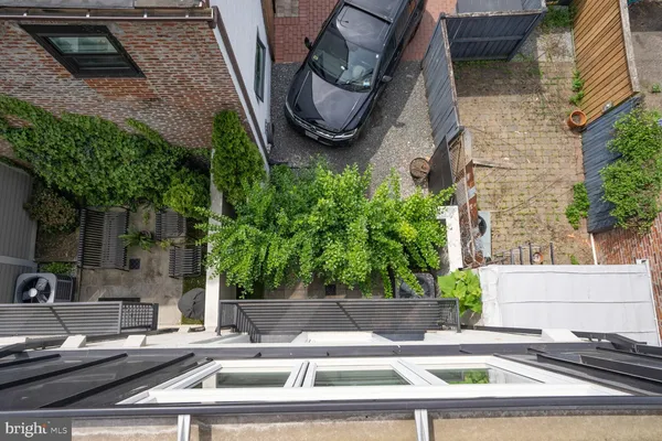 $999,000 | 1313 Linden Court Northeast, Washington, DC 20002