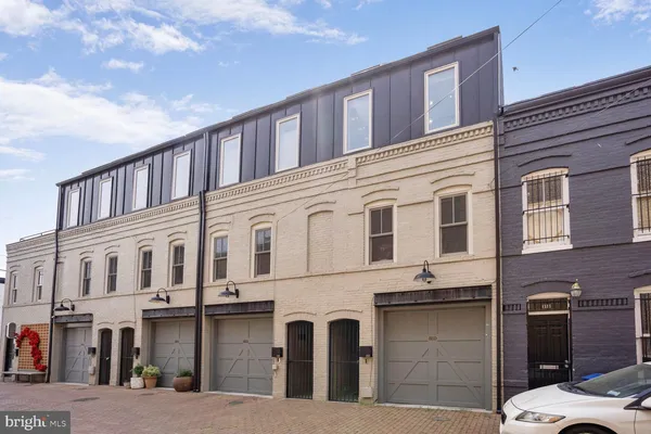 $999,000 | 1313 Linden Court Northeast, Washington, DC 20002