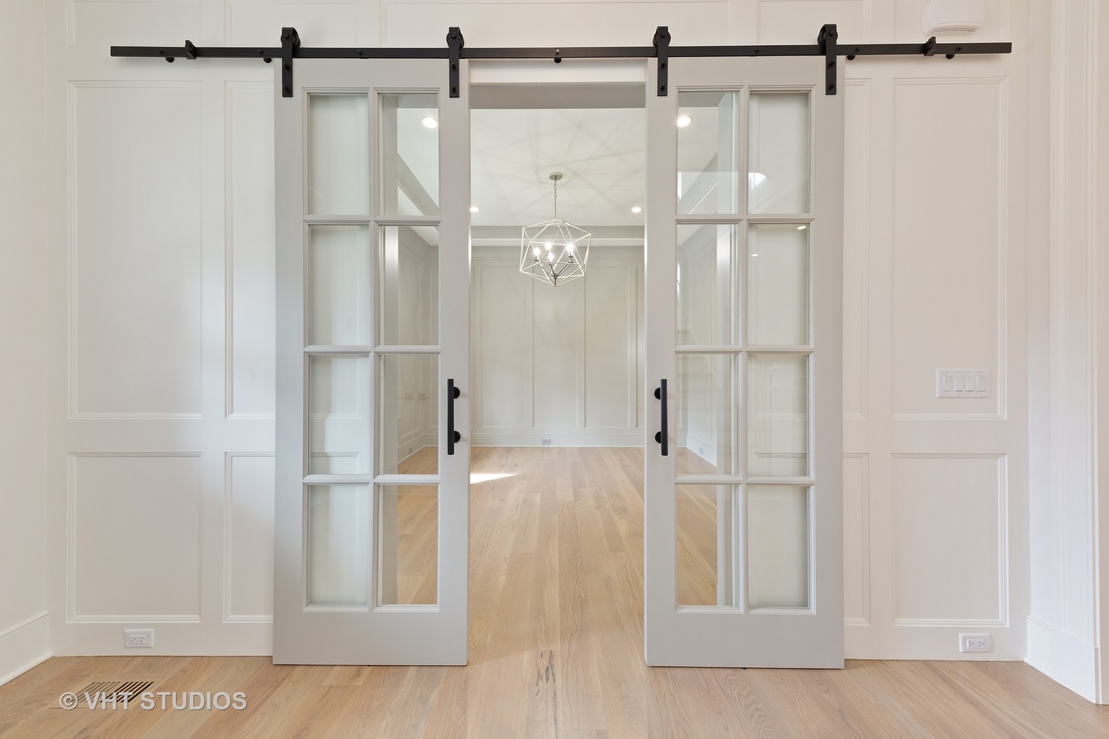 810 Highview Avenue Glen Ellyn, IL 60137 - Photo 15 of 45