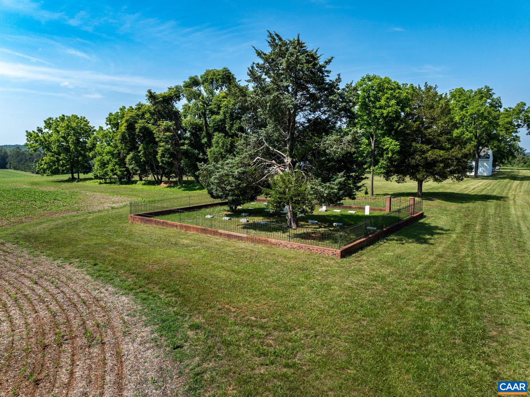 12994 Howardsville Road Scottsville, VA 24590 - Photo 27 of 59 Gallery Image 27