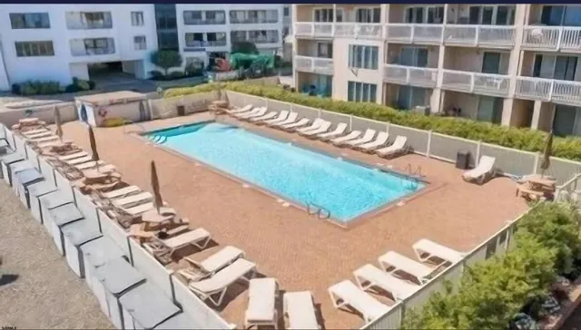 $2,250 | 323 44th Street South, Unit 106, Brigantine, NJ 08203