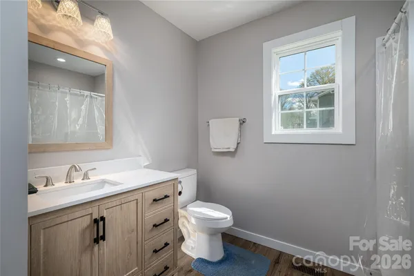 $289,000 | 660 West 9th Street, Newton, NC 28658