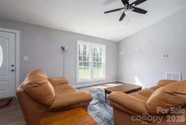 $289,000 | 660 West 9th Street, Newton, NC 28658