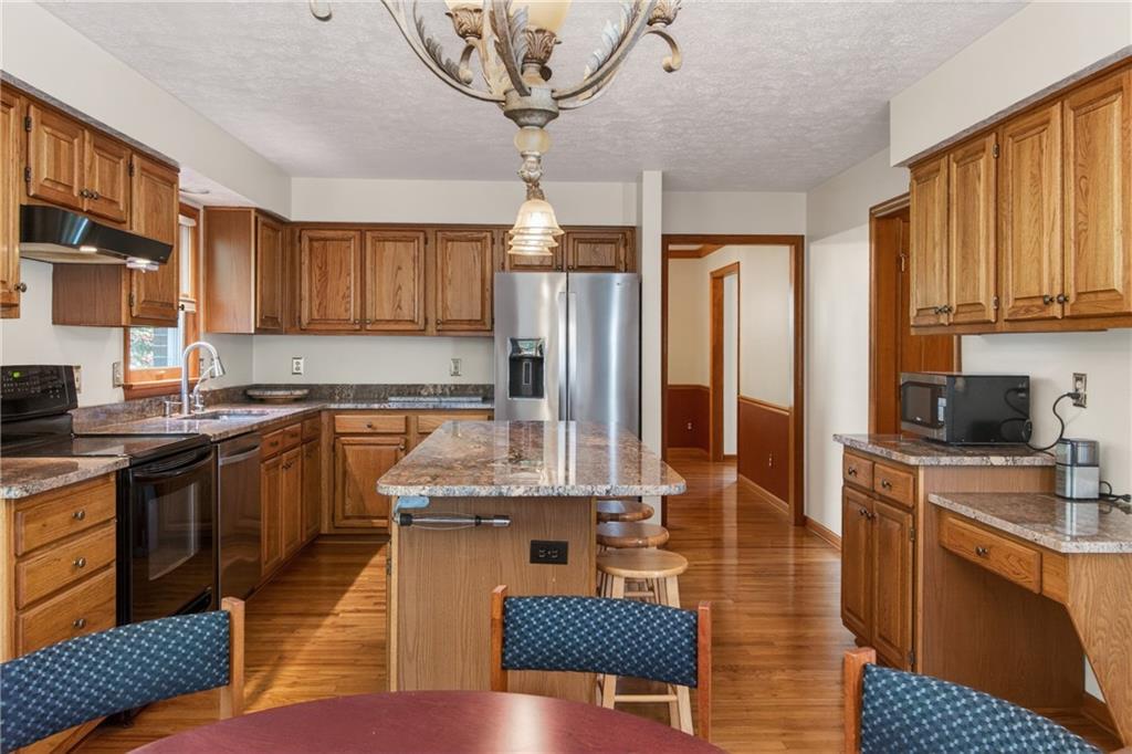 313 Blue Run Road Cheswick, PA 15024 - Photo 13 of 47