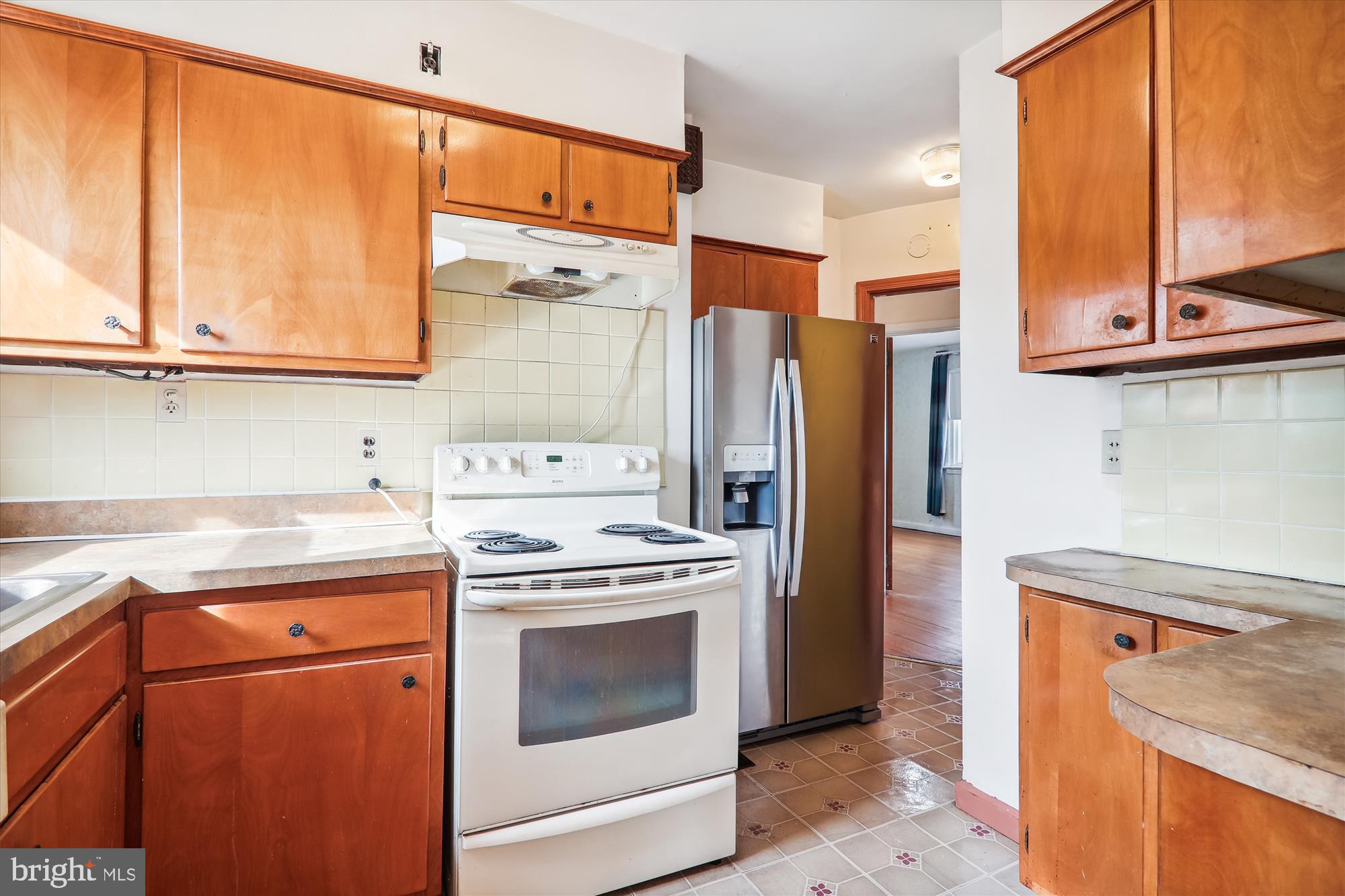 2700 Ross Road Chevy Chase, MD 20815 - Photo 26 of 54 Kitchen
