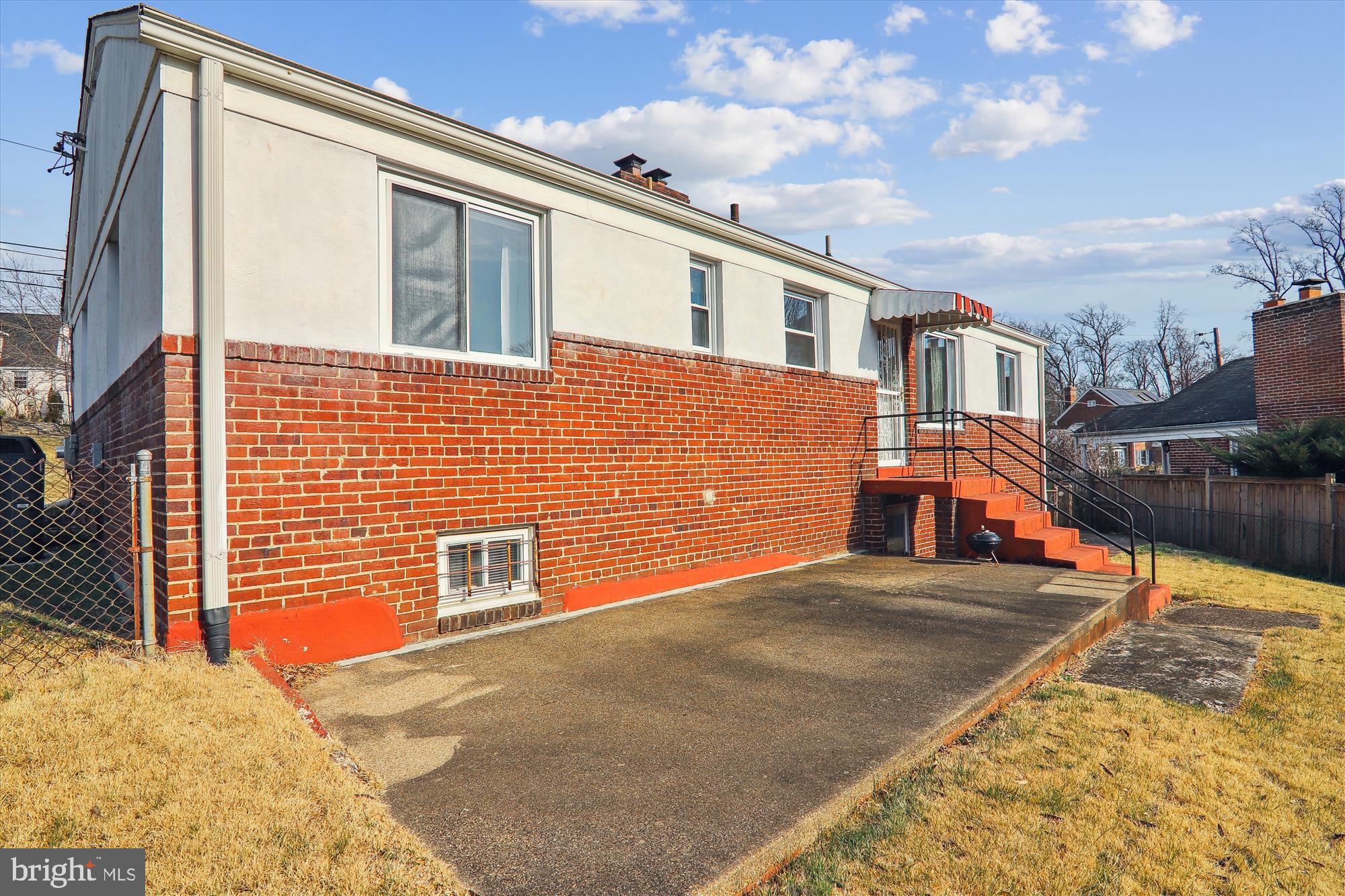 2700 Ross Road Chevy Chase, MD 20815 - Photo 28 of 54 Patio