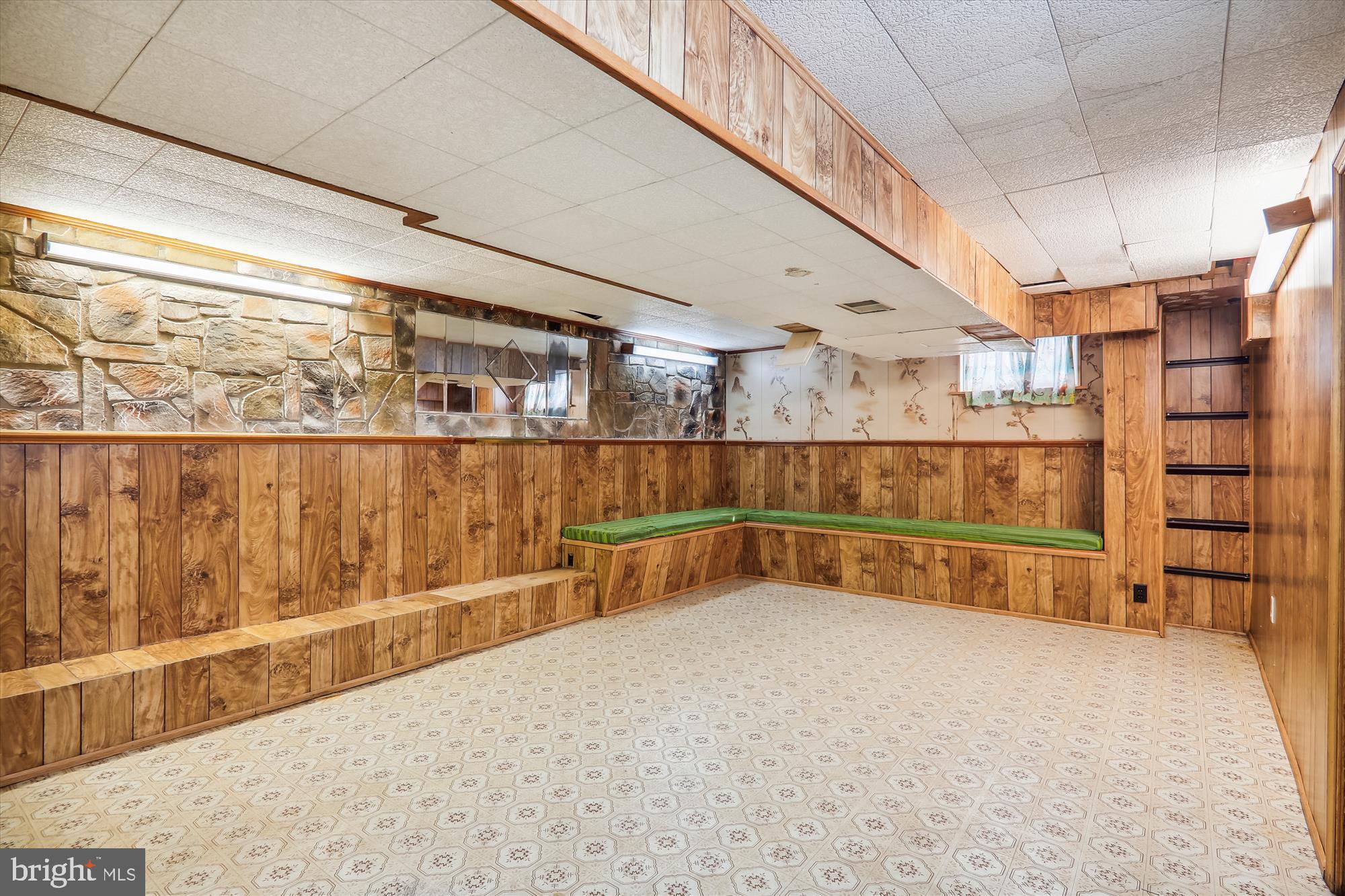 2700 Ross Road Chevy Chase, MD 20815 - Photo 33 of 54 Craft Room