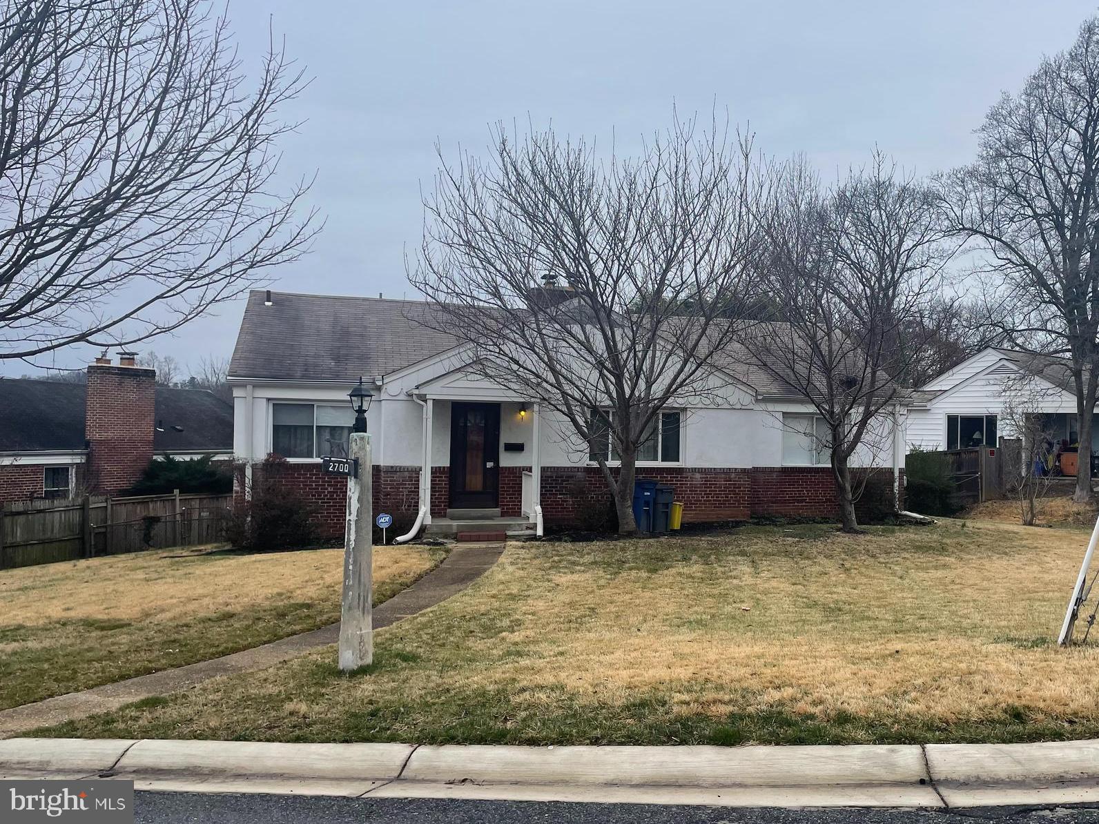 2700 Ross Road Chevy Chase, MD 20815 - Photo 38 of 54 4 Main Level Bedrooms/hardwood floors