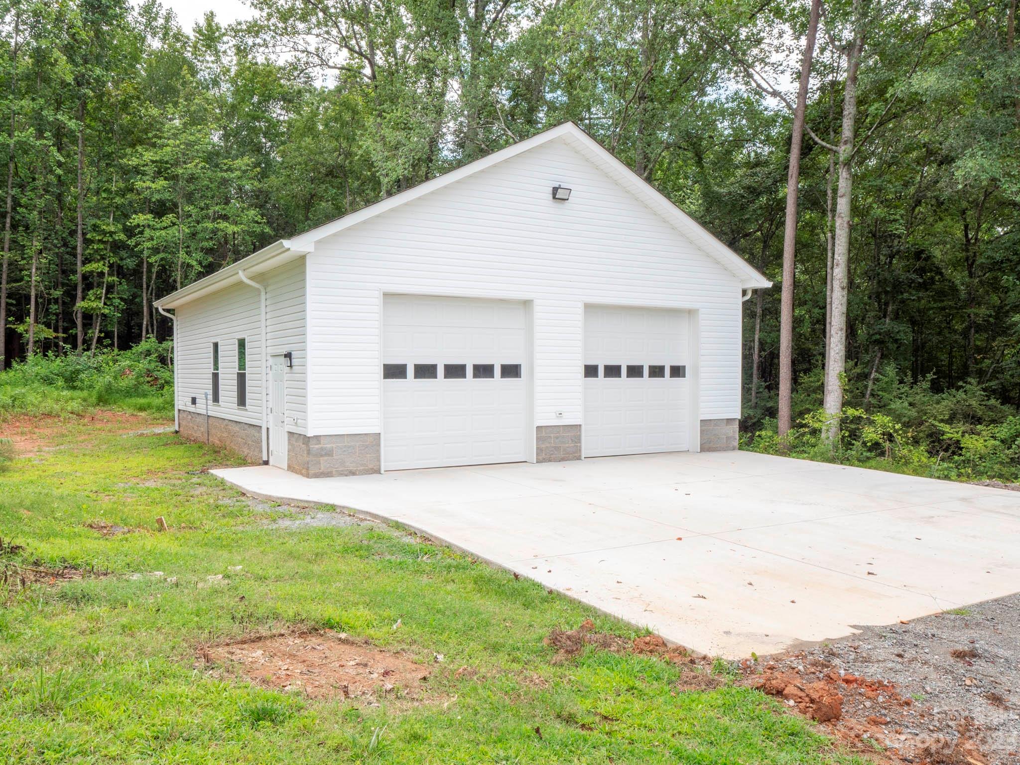 1559 Jarrett Farm Road Newton, NC 28658 - Photo 39 of 45 Gallery Image 39