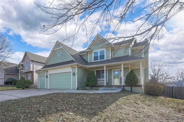 $477,000 | 2205 Southeast Meeting Street, Lee's Summit, MO 64063