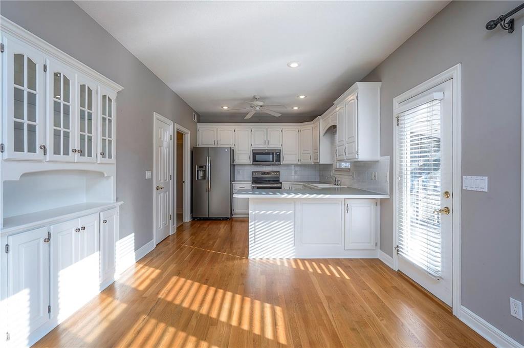 2205 Southeast Meeting Street Lee's Summit, MO 64063 - Photo 28 of 67