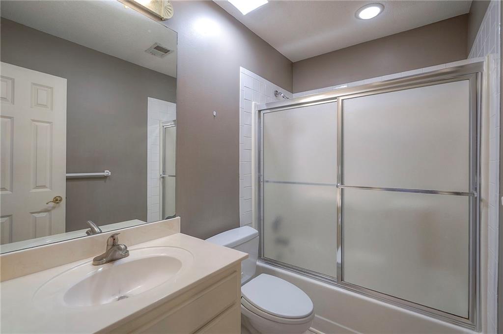 2205 Southeast Meeting Street Lee's Summit, MO 64063 - Photo 41 of 67