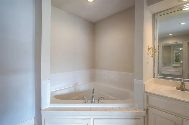 $477,000 | 2205 Southeast Meeting Street, Lee's Summit, MO 64063