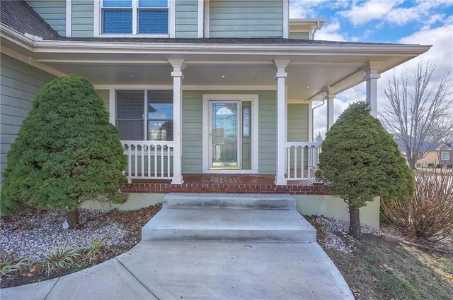 $477,000 | 2205 Southeast Meeting Street, Lee's Summit, MO 64063