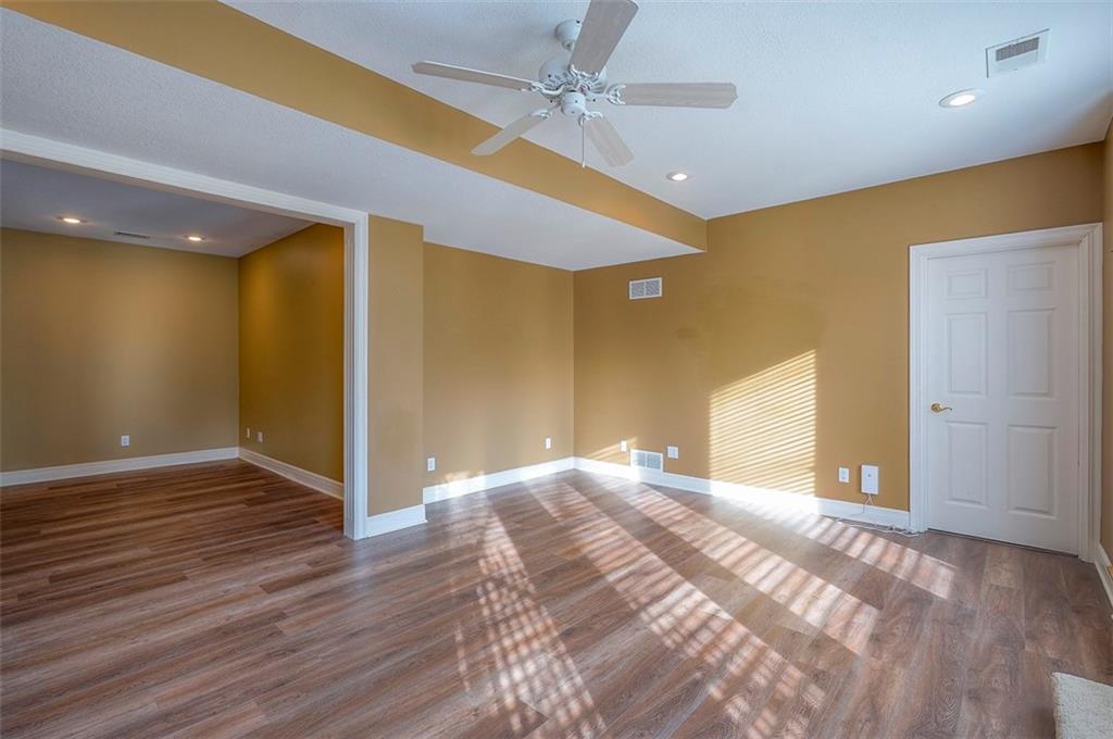 2205 Southeast Meeting Street Lee's Summit, MO 64063 - Photo 61 of 67