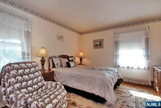 333 Henry Street Hasbrouck Heights, NJ 07604 - Photo 14 of 27