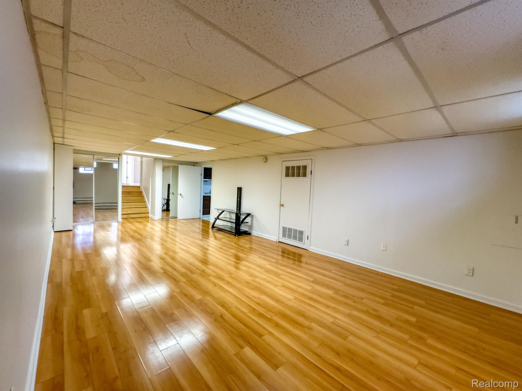 723 Foxhall Road Bloomfield Hills, MI 48304 - Photo 28 of 37 Gallery Image 28
