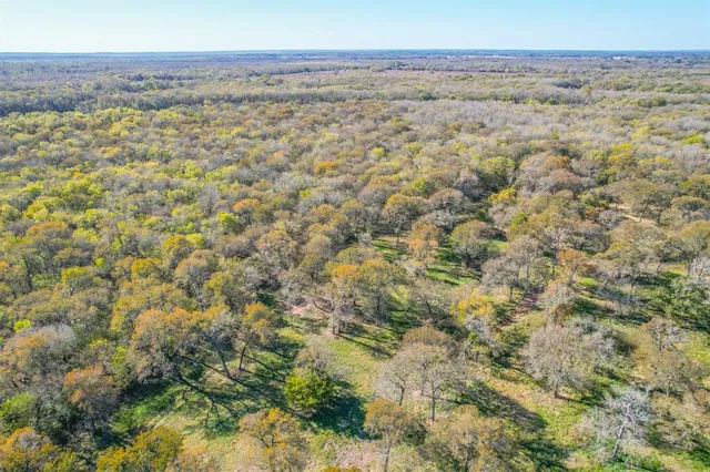 a view of an empty space