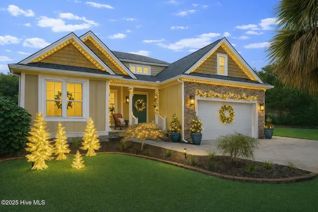 $849,900 | 1567 Colonist Square Southwest, Ocean Isle Beach, NC 28469