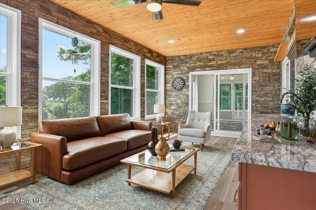 $849,900 | 1567 Colonist Square Southwest, Ocean Isle Beach, NC 28469